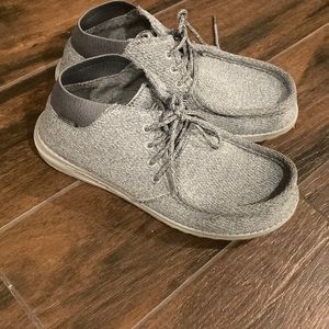 Hey Dude am leaving cut grey shoe